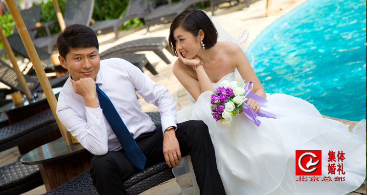 三亚个人婚礼：26800元策划设计草坪海边旅行结婚