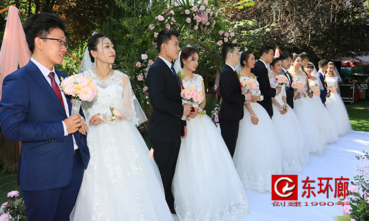 北京案例 | 花好月圆与祖国同庆首都旅行结婚集体婚礼
